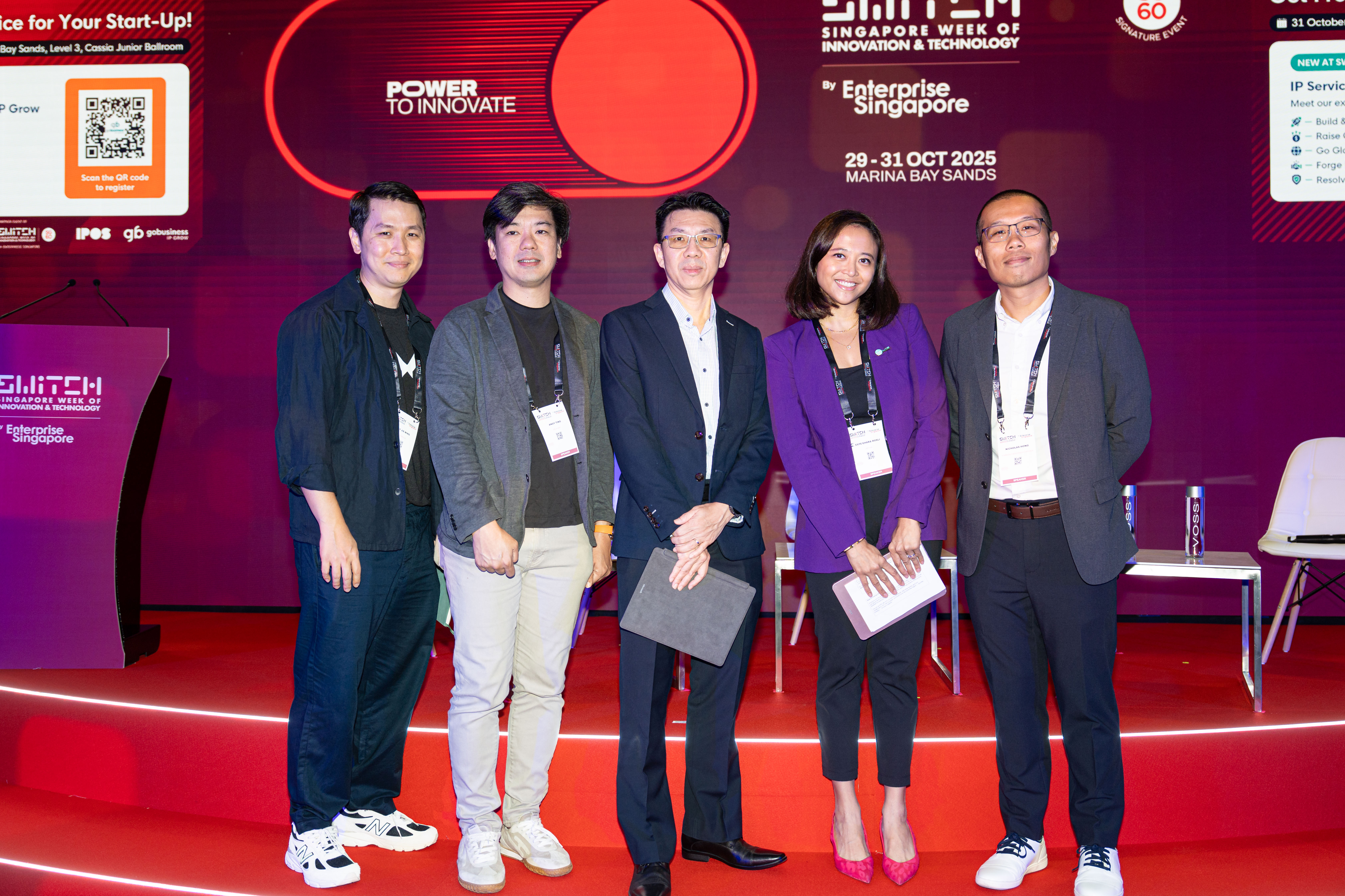 Photo of a panel by Thales Airlab